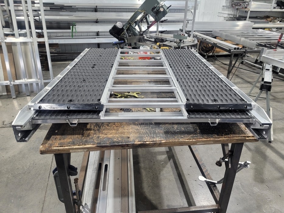 RAMPE DE SLED DECK 10' 6" (SUPERGLIDES II WIDE)