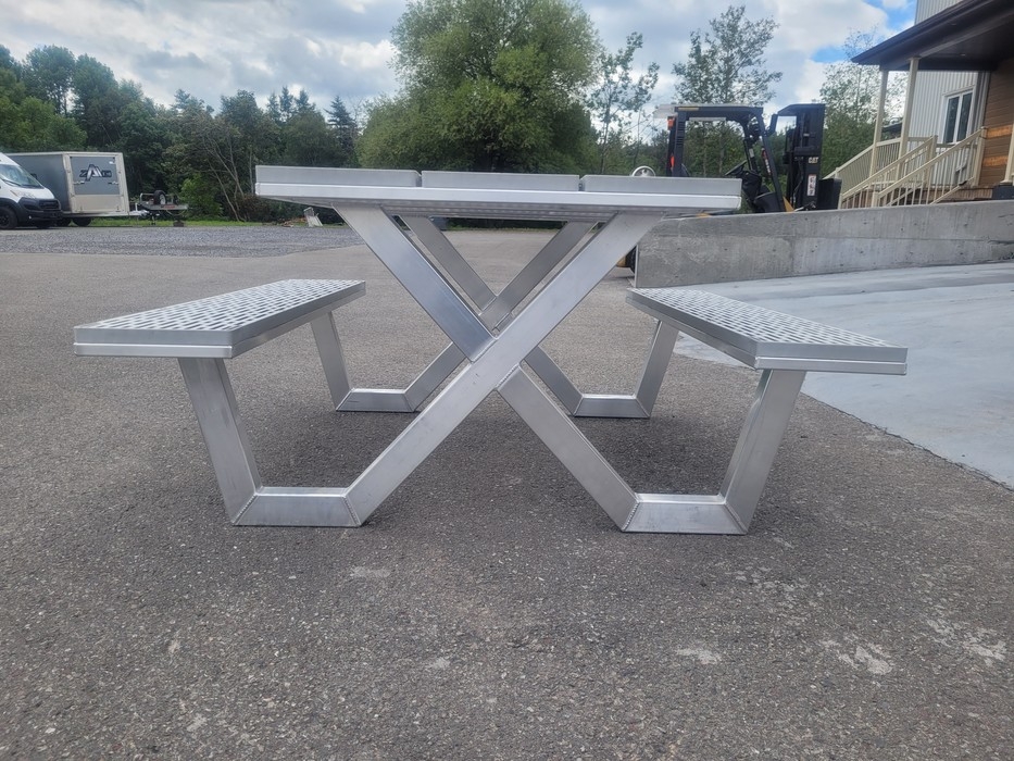 TABLE DE PIQUE-NIQUE 5' THRUFLOW