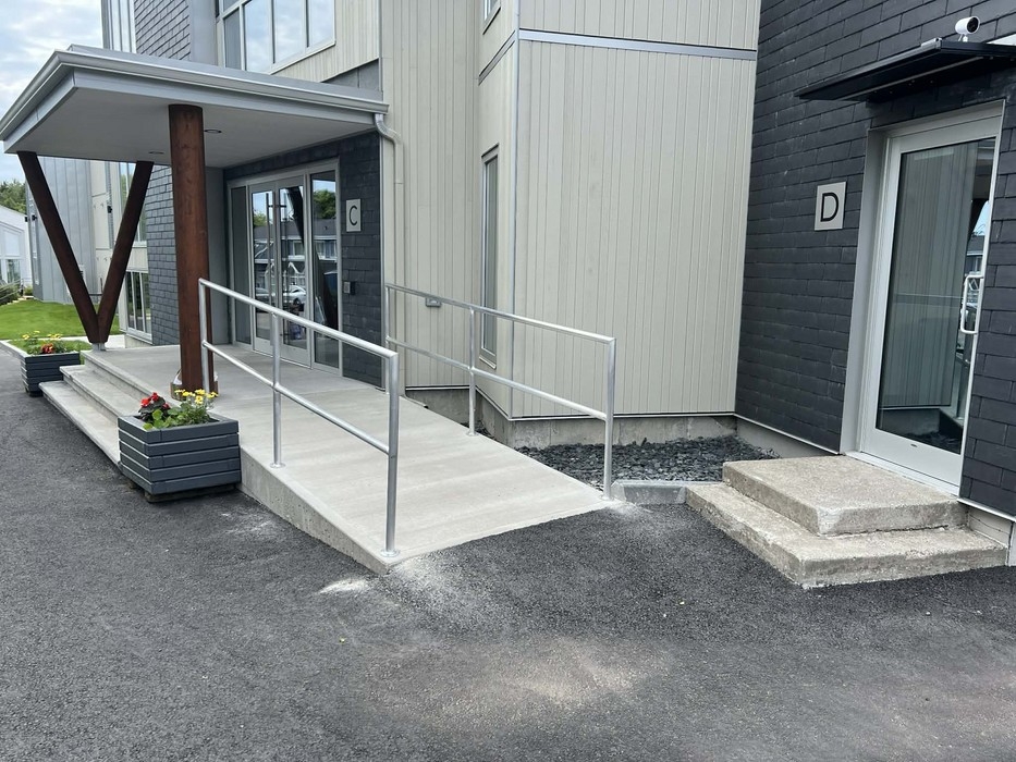 GARDE-CORPS RAMPE D'ACCÈS